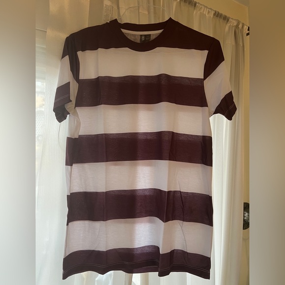 NWOT ASOS Lightweight White and Burgundy/Brown Tone Men Wide Striped Tshirt - Picture 2 of 3